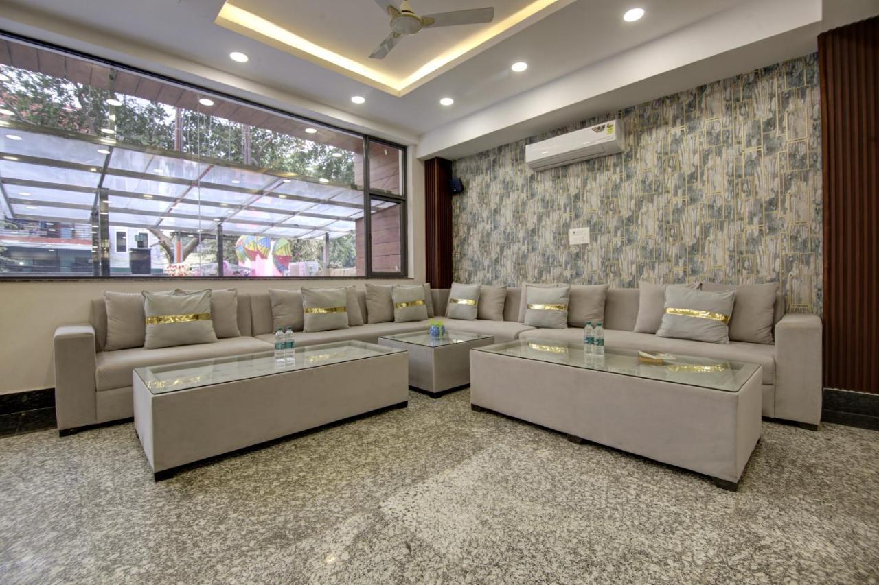 Hotel La Mirage Noida Esterno foto